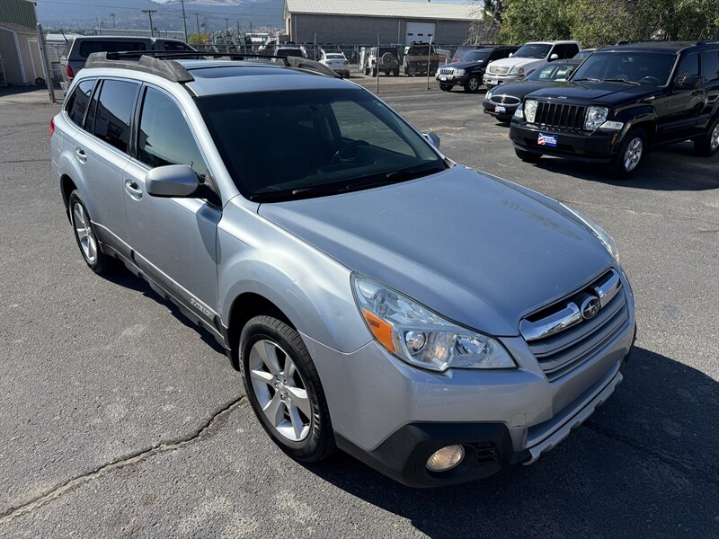 2013 Subaru Outback 2.5i Limited, REDUCED   - Photo 1 - Helena, MT 59601