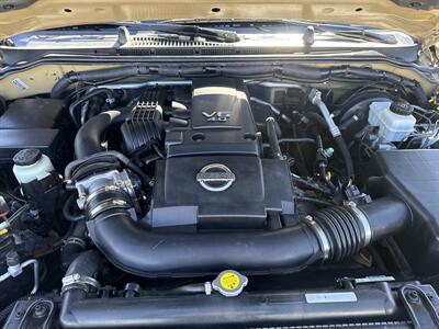 2005 Nissan Frontier SE 4dr Crew Cab SE   - Photo 15 - Helena, MT 59601