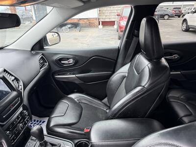 2019 Jeep Cherokee Latitude Plus   - Photo 13 - Helena, MT 59601