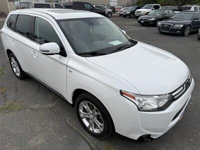 2014 Mitsubishi Outlander GT   - Photo 2 - Helena, MT 59601