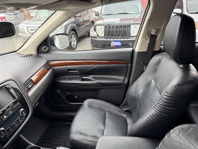 2014 Mitsubishi Outlander GT   - Photo 14 - Helena, MT 59601