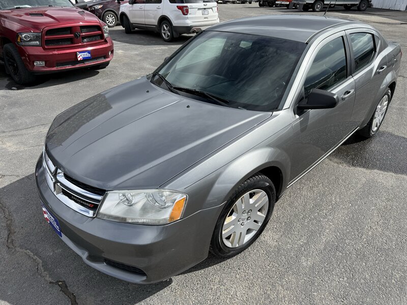 2012 Dodge Avenger SE