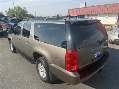 2011 GMC Yukon XL SLT - Photo 8 - Helena, MT 59601