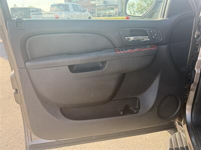 2011 GMC Yukon XL SLT - Photo 9 - Helena, MT 59601