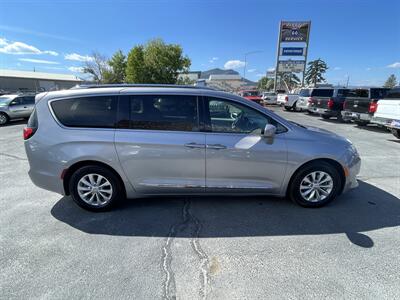 2018 Chrysler Pacifica Touring L   - Photo 6 - Helena, MT 59601