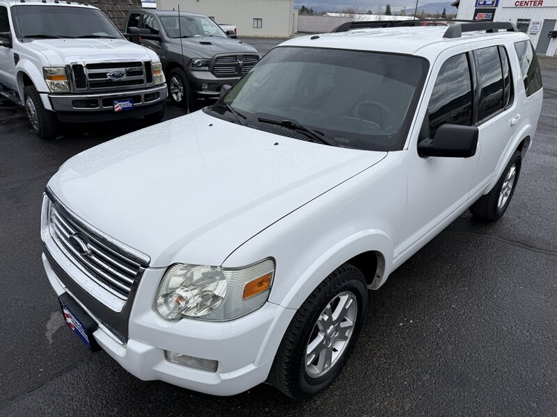 2010 Ford Explorer XLT  