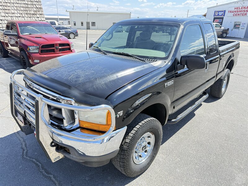 2001 Ford F-250 Super Duty 4dr SuperCab XLT  
