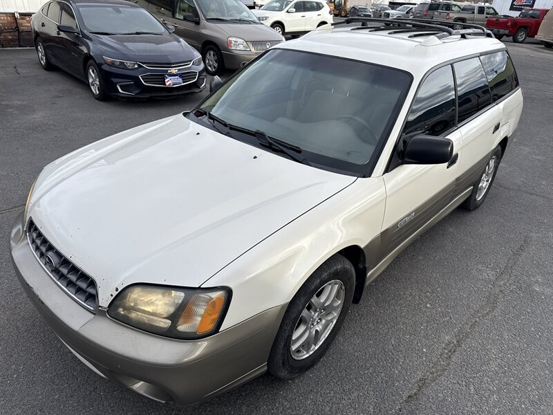 2004 Subaru Outback Base