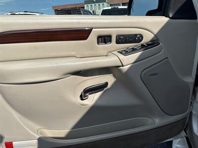 2003 Cadillac Escalade   - Photo 9 - Helena, MT 59601