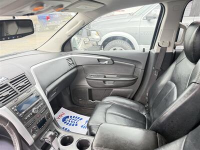 2010 Chevrolet Traverse LT - Photo 12 - Helena, MT 59601