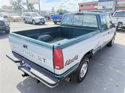 1995 Chevrolet K1500 Cheyenne 4X4 - Photo 6 - Helena, MT 59601