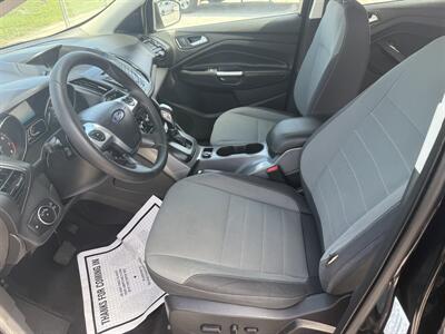 2016 Ford Escape SE   - Photo 11 - New Port Richey, FL 34652