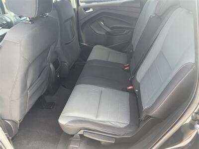 2016 Ford Escape SE   - Photo 13 - New Port Richey, FL 34652