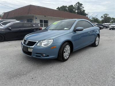2010 Volkswagen Eos TURBO   - Photo 8 - New Port Richey, FL 34652