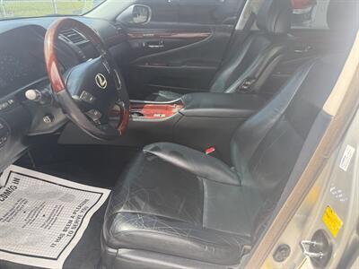 2009 Lexus LS 460   - Photo 11 - New Port Richey, FL 34652