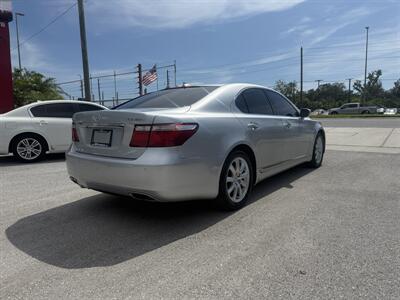 2009 Lexus LS 460   - Photo 4 - New Port Richey, FL 34652