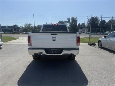 2018 RAM 1500 LARAMIE   - Photo 5 - New Port Richey, FL 34652