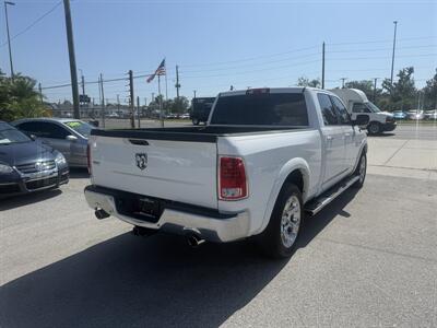 2018 RAM 1500 LARAMIE   - Photo 4 - New Port Richey, FL 34652