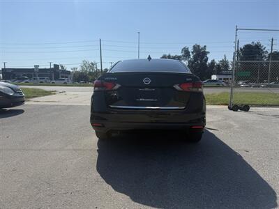2021 Nissan Versa SR   - Photo 5 - New Port Richey, FL 34652