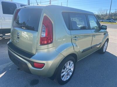 2013 Kia Soul +   - Photo 4 - New Port Richey, FL 34652