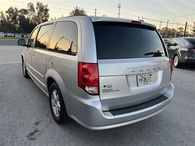 2012 Dodge Grand Caravan SXT   - Photo 11 - New Port Richey, FL 34652