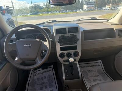 2007 Jeep Patriot LIMITED   - Photo 12 - New Port Richey, FL 34652