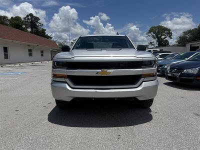 2019 Chevrolet Silverado 1500 LD CUSTOM   - Photo 9 - New Port Richey, FL 34652
