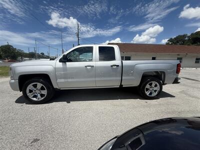 2019 Chevrolet Silverado 1500 LD CUSTOM   - Photo 5 - New Port Richey, FL 34652