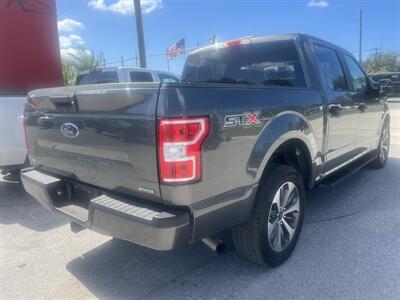 2019 Ford F-150 SUPERCREW XL   - Photo 11 - New Port Richey, FL 34652