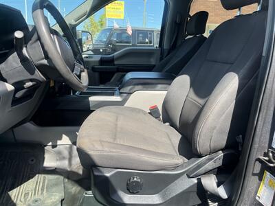 2019 Ford F-150 SUPERCREW XL   - Photo 14 - New Port Richey, FL 34652