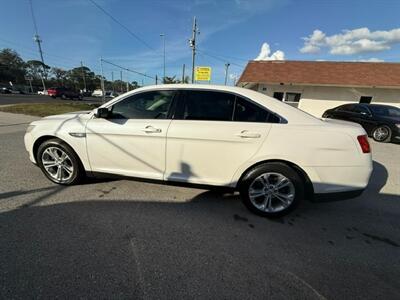 2013 Ford Taurus SEL   - Photo 5 - New Port Richey, FL 34652