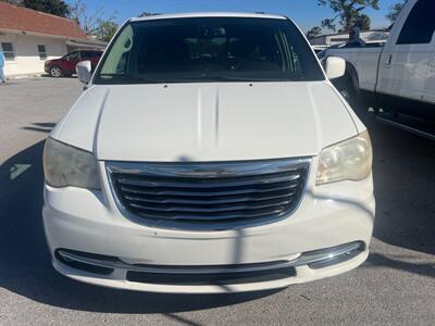 2012 Chrysler Town & Country TOURING   - Photo 8 - New Port Richey, FL 34652