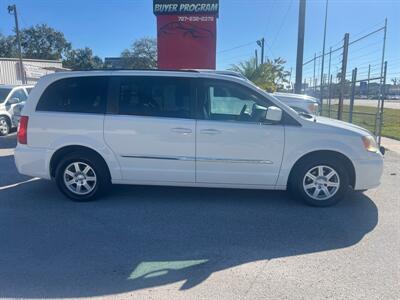 2012 Chrysler Town & Country TOURING   - Photo 3 - New Port Richey, FL 34652