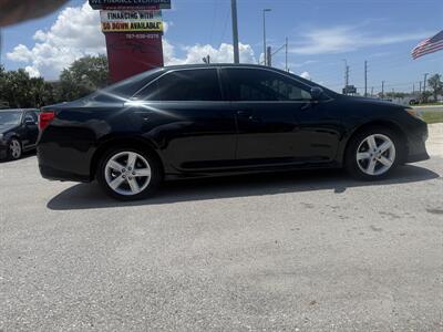2013 Toyota Camry SE   - Photo 3 - New Port Richey, FL 34652