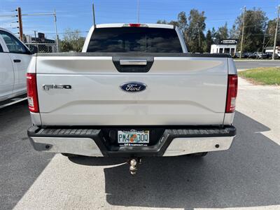 2015 Ford F-150 SUPERCREW XLT   - Photo 9 - New Port Richey, FL 34652