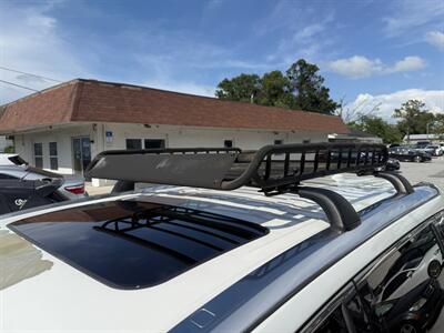 2015 Toyota Highlander LIMITED   - Photo 10 - New Port Richey, FL 34652