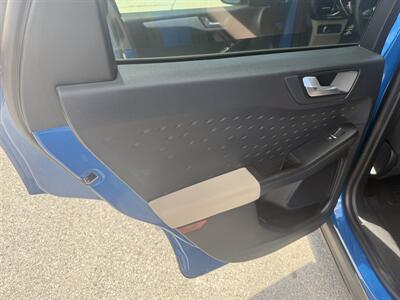 2020 Ford Escape SE   - Photo 13 - New Port Richey, FL 34652
