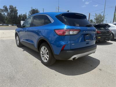 2020 Ford Escape SE   - Photo 6 - New Port Richey, FL 34652