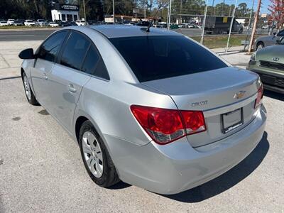 2013 Chevrolet Cruze LT   - Photo 4 - New Port Richey, FL 34652