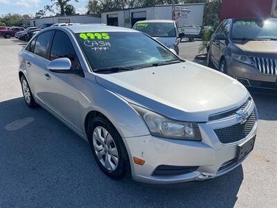 2013 Chevrolet Cruze LT   - Photo 2 - New Port Richey, FL 34652