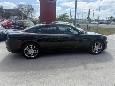 2015 Dodge Charger SXT   - Photo 3 - New Port Richey, FL 34652