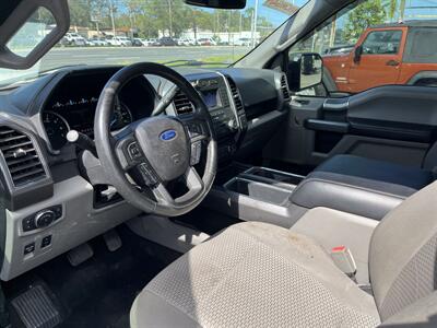 2018 Ford F-150 SUPERCREW XLT   - Photo 15 - New Port Richey, FL 34652