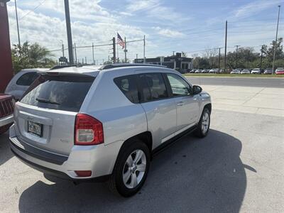 2012 Jeep Compass LATITUDE   - Photo 5 - New Port Richey, FL 34652