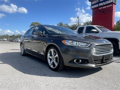 2015 Ford Fusion SE   - Photo 4 - New Port Richey, FL 34652