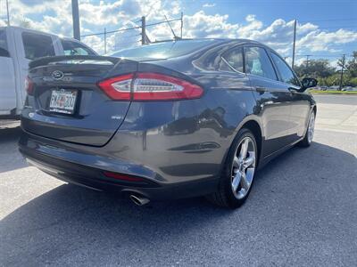 2015 Ford Fusion SE   - Photo 11 - New Port Richey, FL 34652