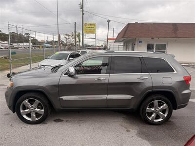 2011 Jeep Grand Cherokee OVERLAND   - Photo 7 - New Port Richey, FL 34652