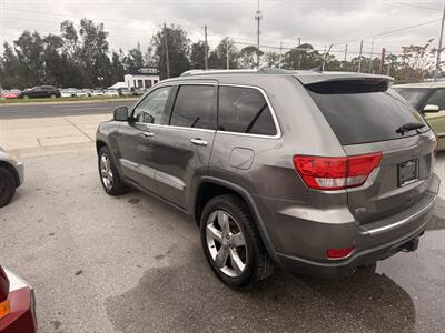 2011 Jeep Grand Cherokee OVERLAND   - Photo 6 - New Port Richey, FL 34652