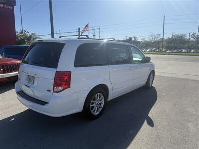 2015 Dodge Grand Caravan SXT   - Photo 5 - New Port Richey, FL 34652