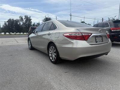 2017 Toyota Camry LE   - Photo 4 - New Port Richey, FL 34652