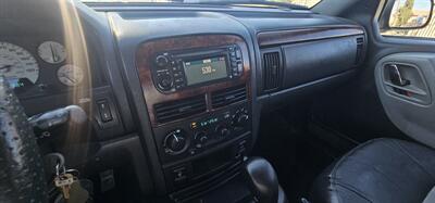 2004 Jeep Grand Cherokee Overland   - Photo 9 - Riverside, CA 92504